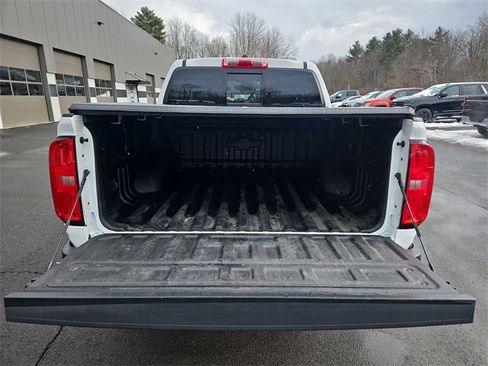 Used 2022 Chevrolet Colorado Z71 w/ Safety Package image 22