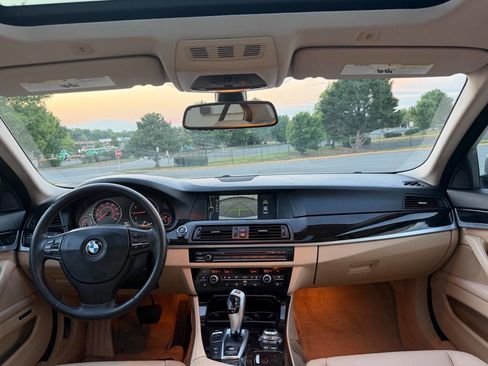 Used 2012 BMW 528i xDrive Sedan AWD/4WD image 17