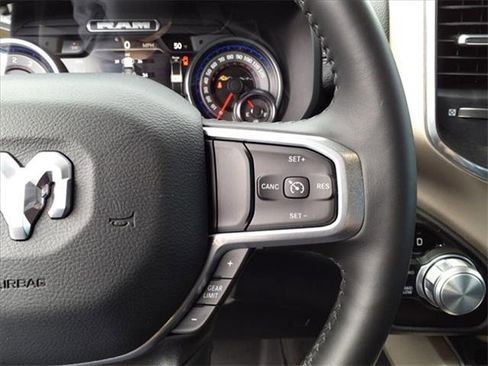 New 2022 RAM 1500 Laramie image 31