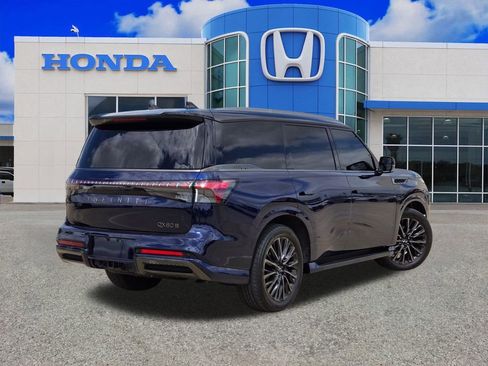 Used 2025 INFINITI QX80 Autograph AWD/4WD image 3