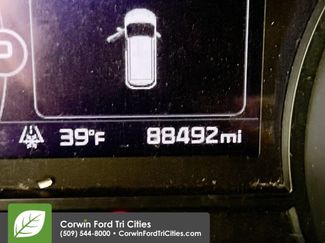 Used 2017 Kia Sedona LX w/ LX Essentials Premium Package video 2