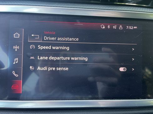 Used 2022 Audi Q3 2.0T Premium AWD/4WD image 11