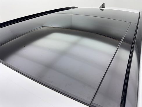 Used 2024 Jaguar F-PACE R-Dynamic S image 20