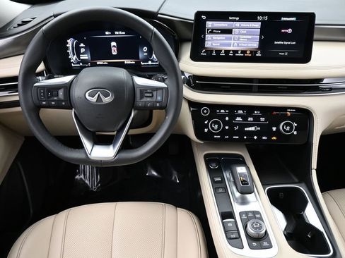 Used 2023 INFINITI QX60 Luxe w/ Cargo Package FWD image 6