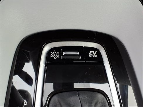 Certified 2026 Toyota Corolla SE image 20