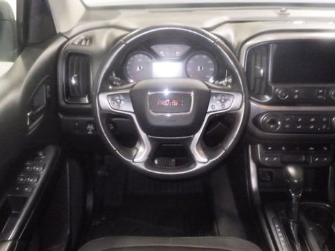 Used 2022 GMC Canyon AT4 AWD/4WD image 9