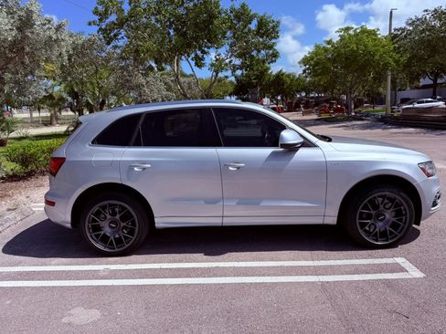 Used 2014 Audi SQ5 Premium Plus AWD/4WD image 10