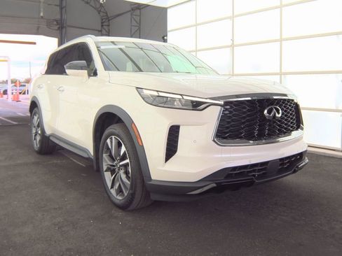 Certified 2023 INFINITI QX60 Luxe w/ Cargo Package image 14