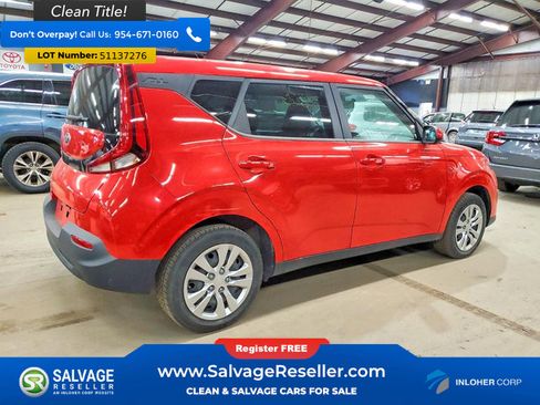 Used 2020 Kia Soul LX FWD image 4