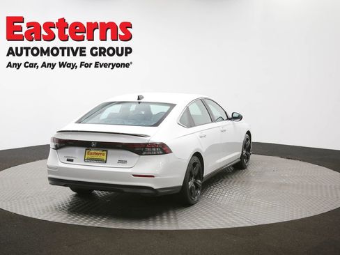 Used 2025 Honda Accord Sport image 39