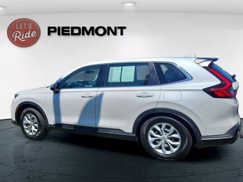 Used 2023 Honda CR-V LX image 10