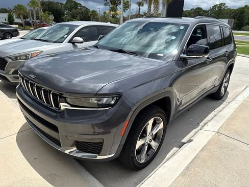Used 2021 Jeep Grand Cherokee L Limited RWD image 3