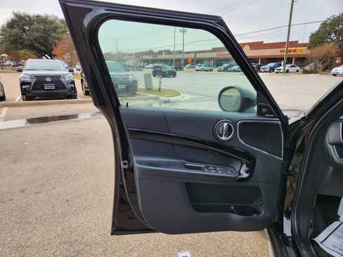 Used 2019 MINI Cooper Countryman S image 9