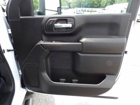 Used 2025 Chevrolet Silverado 3500 W/T w/ WT Convenience Package AWD/4WD image 38
