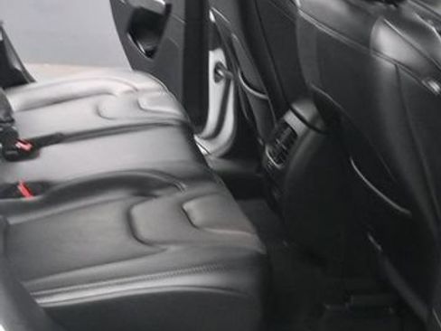 Used 2021 Jeep Cherokee Limited AWD/4WD image 16