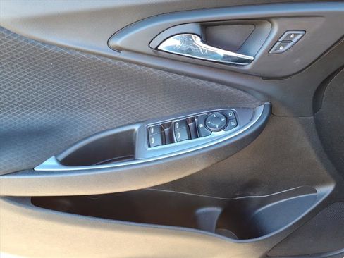 Used 2023 Chevrolet Malibu LT image 15