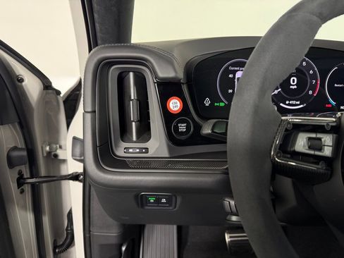 New 2026 Porsche Cayenne GTS image 28