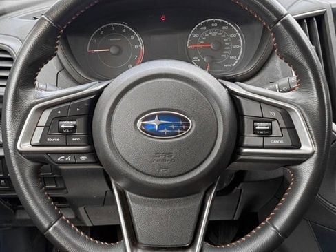 Used 2019 Subaru Crosstrek 2.0i Premium AWD/4WD image 18