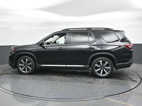 Used 2025 Honda Pilot Elite image 7