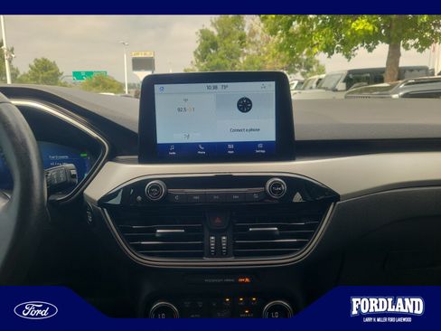Used 2021 Ford Escape SEL w/ Technology Package AWD/4WD image 12