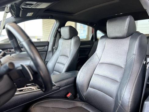 Used 2019 Honda Accord Sport image 43