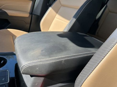 Certified 2022 Volkswagen Atlas Cross Sport SE image 30