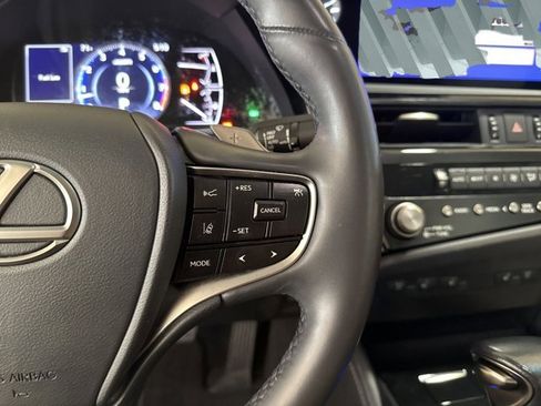 Certified 2023 Lexus ES 350 w/ Premium Package image 27