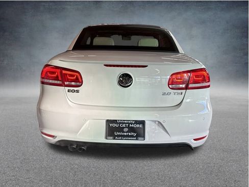 Used 2014 Volkswagen Eos Executive image 7