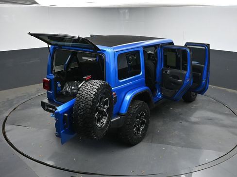 Used 2021 Jeep Wrangler Unlimited Rubicon 4xe w/ Cold Weather Group AWD/4WD image 49