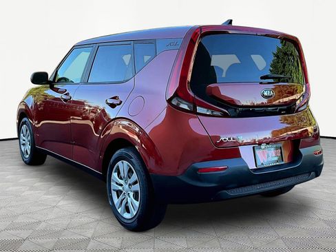 Used 2020 Kia Soul LX FWD image 4