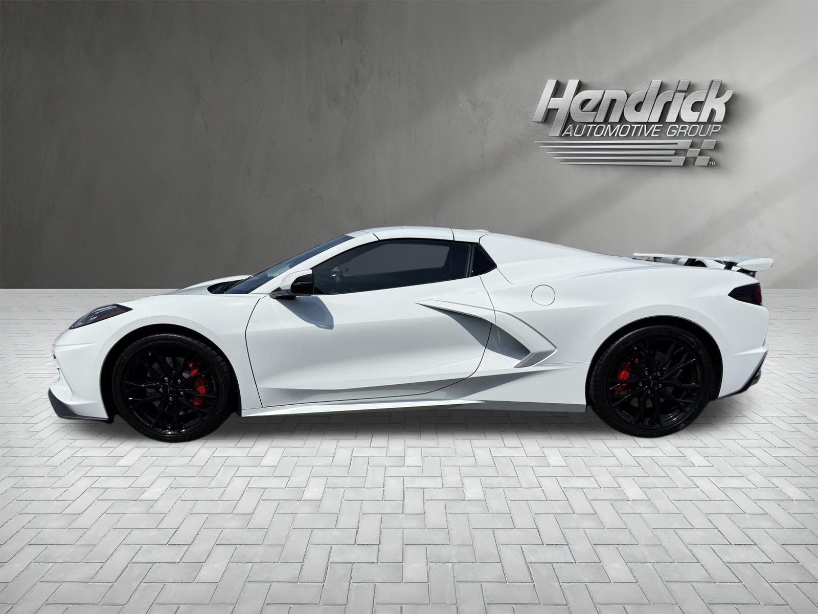 Used 2026 Chevrolet Corvette Stingray Convertible w/ Z51 Performance Package RWD image 10