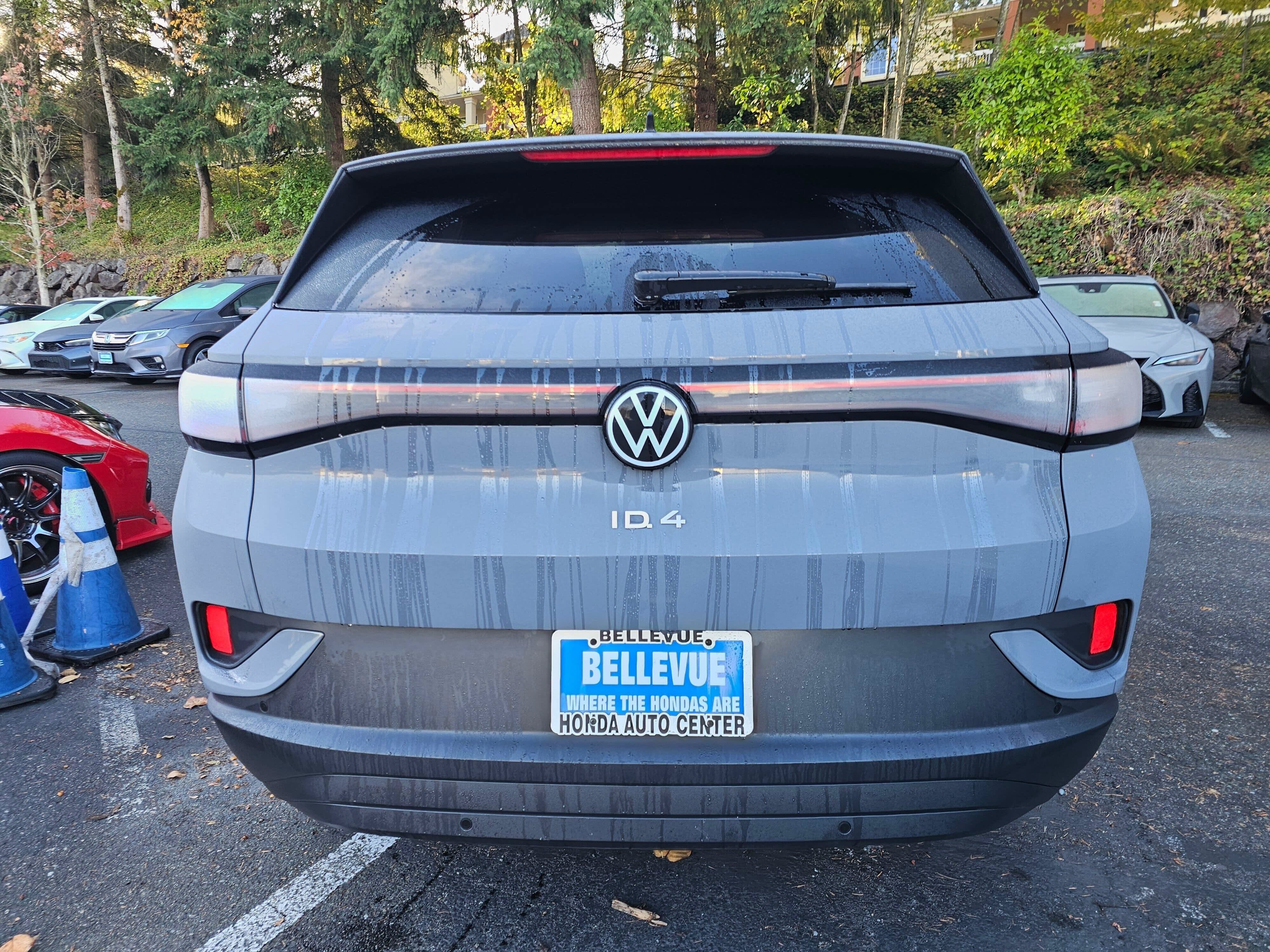 Used 2023 Volkswagen ID.4 S RWD image 4