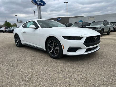 New 2025 Ford Mustang Coupe image 2