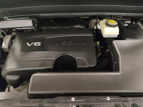 Used 2019 Nissan Pathfinder SL image 30