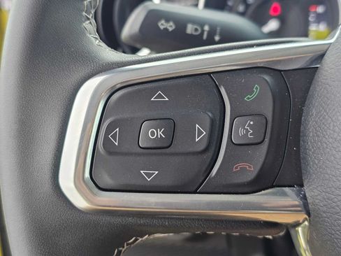 Used 2023 Jeep Wrangler Unlimited Sahara AWD/4WD image 29