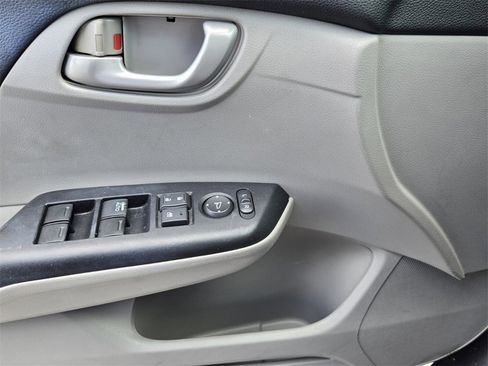 Used 2014 Honda Civic LX image 26
