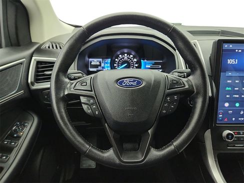 Used 2022 Ford Edge SEL w/ Convenience Package image 15