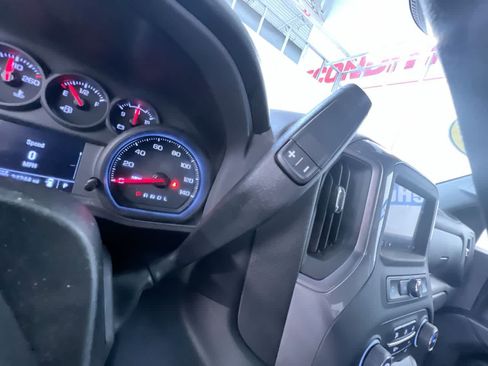 Used 2023 Chevrolet Silverado 1500 Custom AWD/4WD image 28