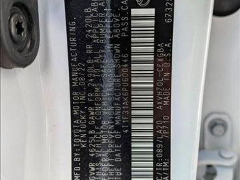 Used 2023 Toyota Camry XLE image 24