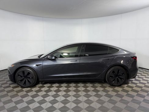 Used 2025 Tesla Model 3 Long Range RWD image 9