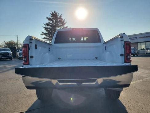 Used 2025 RAM 2500 Tradesman image 32