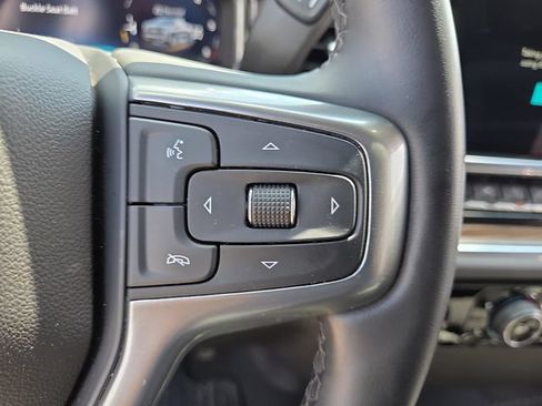 Used 2024 Chevrolet Silverado 1500 LT AWD/4WD image 25