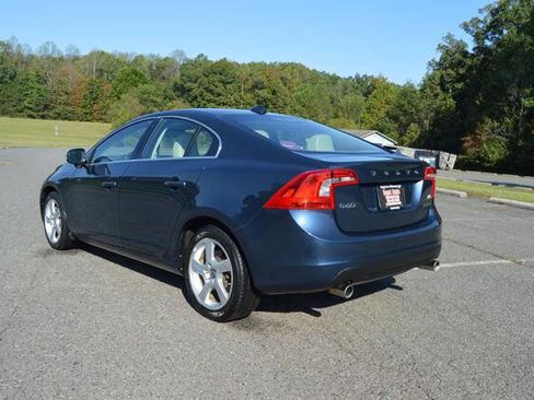 Used 2013 Volvo S60 T5 image 6