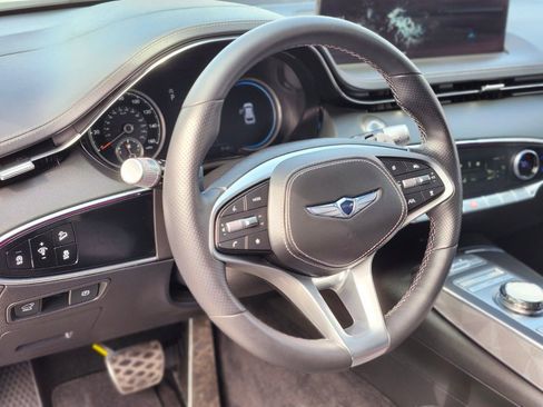 Used 2025 Genesis GV70 3.5T Sport w/ Sport Advanced Package image 20