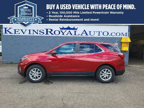Used 2022 Chevrolet Equinox LT image 1