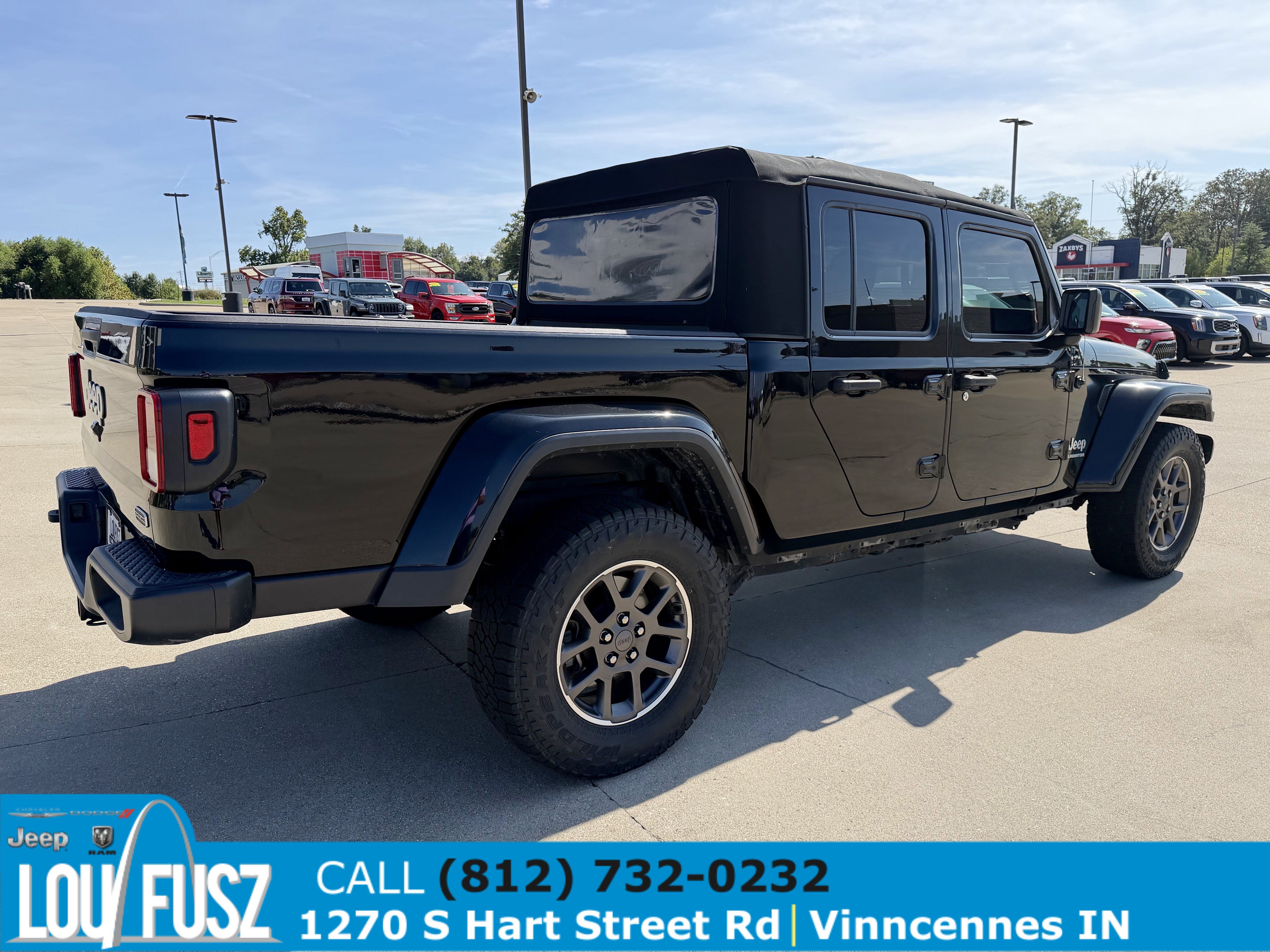 Used 2020 Jeep Gladiator Overland AWD/4WD image 8