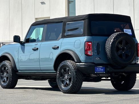 Certified 2022 Ford Bronco Black Diamond AWD/4WD image 5