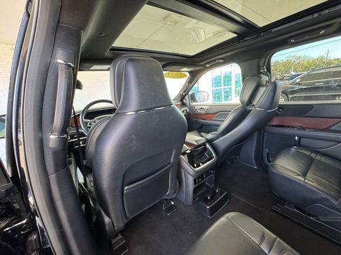 Used 2023 Lincoln Navigator L Reserve image 25