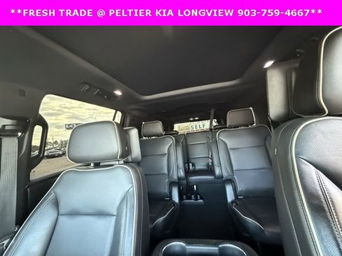 Used 2021 GMC Yukon XL SLT w/ SLT Luxury Plus Package image 29