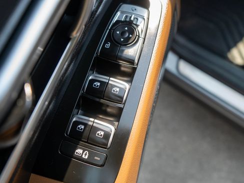 Used 2021 Kia Telluride SX w/ SX Prestige Package AWD/4WD image 20